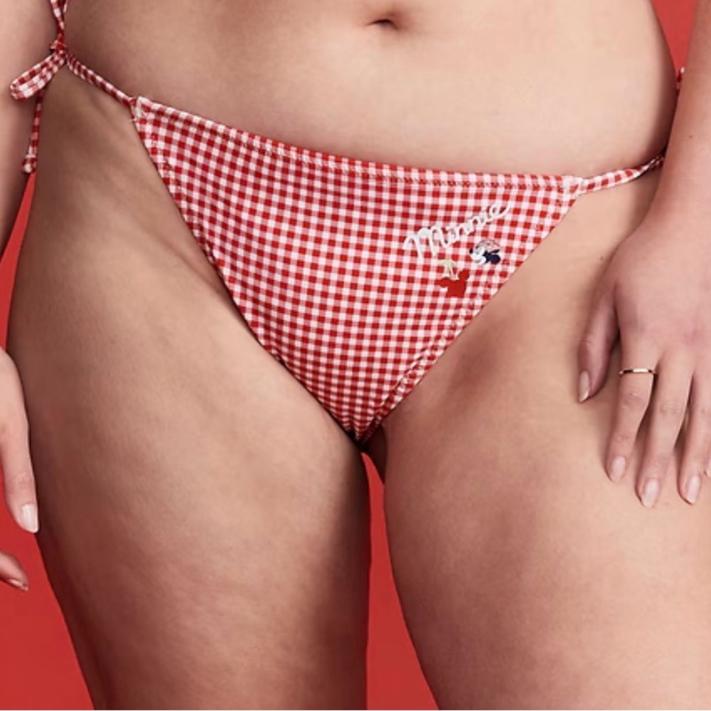 Old Navy Red Gingham Bikini Bottom ❤️